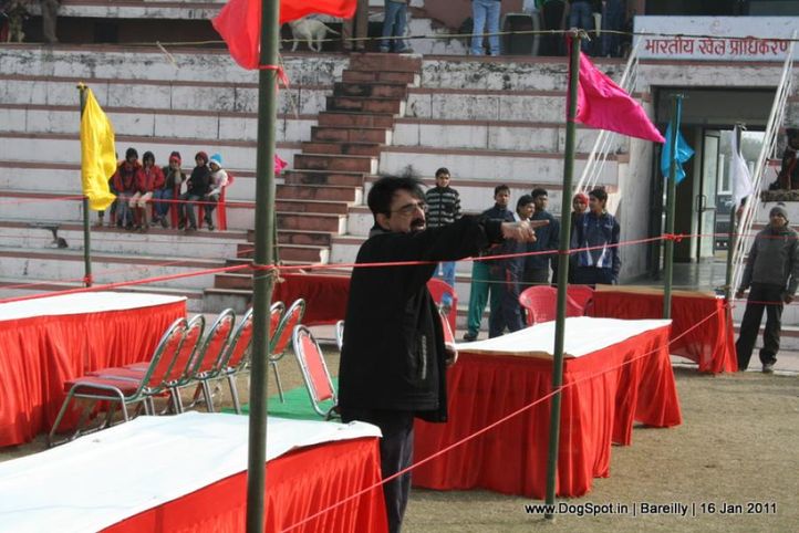 sw-14, committee,ground,, Bareilly Dog Show 2011, DogSpot.in